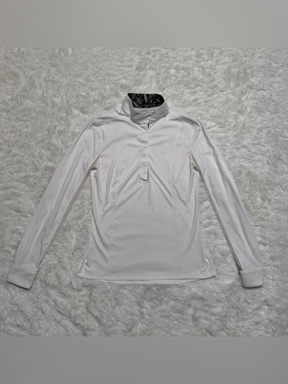 Women’s Medium White Fits Long Sleeve Horseback Riding Show Shirt